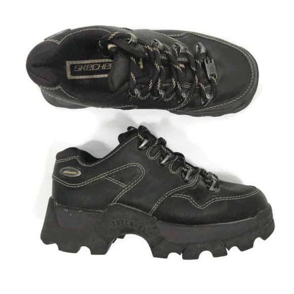 platform skechers 90s